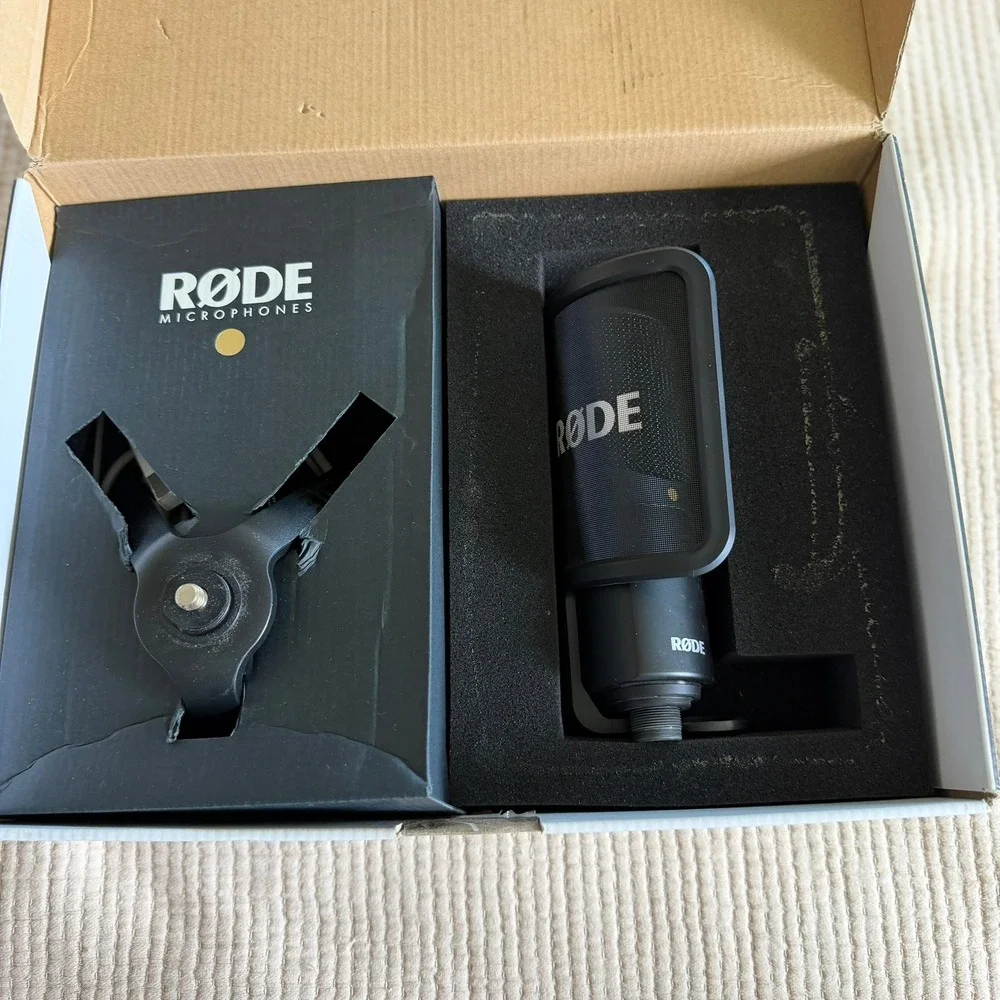 Rode NT-USB Condenser Microphone USB Podcast Studio Mic Pop Filter Stand Tested